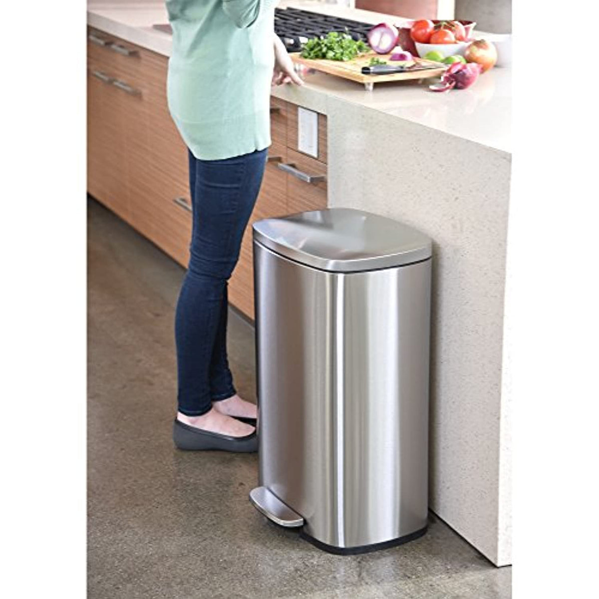 Innovaze 13.2 Gallons Steel Step On Trash Can & Reviews