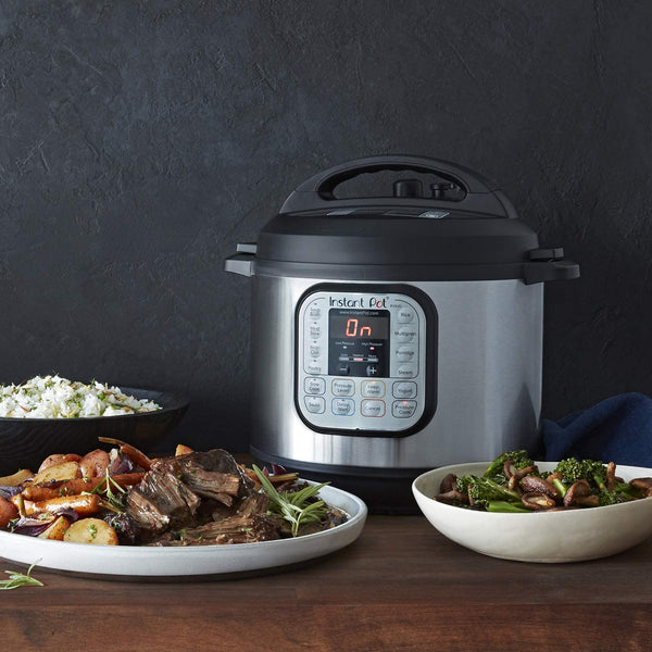 B00FLYWNYQ Instant Pot DUO60 6 Qt 7-in-1 Multi-Use Programmable Pressure  Cooker, Slow Cooker, Rice Cooker, Steamer, Sauté, Yogurt Maker and